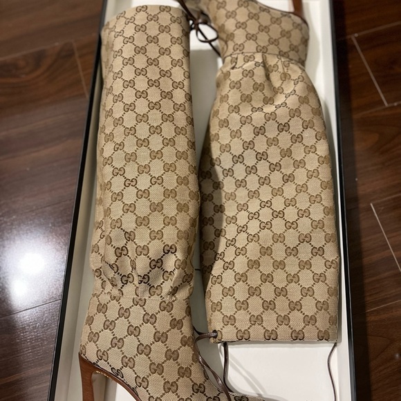 Gucci monogram Malaga canvas knee high boots sz 35.5 - Picture 5 of 9